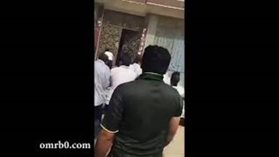 بالفيديو.. مشاجرة عنيفة بين هنود وباكستانيين في جدة