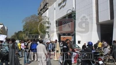 وقفة احتجاجية لمتضررى القناطر الجديدة بأسيوط