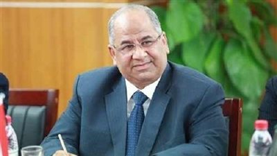 «نظمي» يطالب بصرف علاوة غلاء المعيشة لـ130 ألف عامل بمياه الشرب