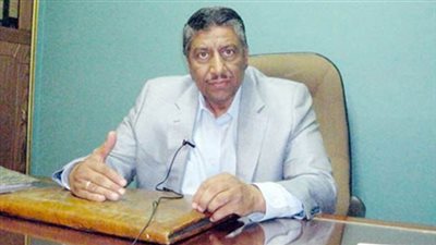 نقيب العلميين يشارك بورقة بحثية في «عين شمس» عن ثروات مصر