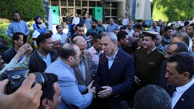 محافظ قنا يطلق مبادرة كساء وغذاء بالتعاون مع «من أجل مصر» و«كلنا معاك»