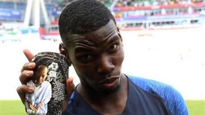 بوجبا يحيي ذكرى والده في مونديال روسيا