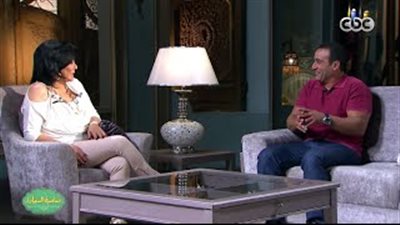 بالفيديو.. أحمد السقا لـ«إسعاد يونس»: «حمار» وراء عشقي للفروسية.. تعرضت للموت خلال تصوير «مافيا» و«أفريكانو».. رأيت عظماء مصر في الصالون الثقافي لوالدي.. ويكشف 
