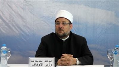 وزير الأوقاف يغلق صفحة «حافز الإثابة».. جلسة سرية بقيادة رئيس القطاع الديني لوضع تصور جديد.. التسريبات تؤرق «مختار جمعة».. ومصادر: 200 جنيه للجميع بعد الإقرار من وزارة المالية