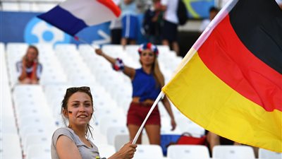 ألمانيا تتسلح بـ«أوزيل ومولر» في موقعة فرنسا بنصف نهائي اليورو