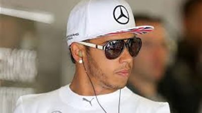 بالصور.. «هاميلتون» يتصدر التجارب الحرة الثالثة في بريطانيا