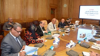 تعاون بين «الإنتاج الحربي والتنمية المحلية» لتطوير القرى الفقيرة