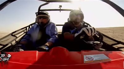 بالفيديو.. صراخ عبد الله مشرف في «دوس بنزين»