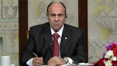 بالفيديو..مبروك عطية: «الدنيا كانت لابسة إسترتش وشالت كل حاجة وبقت عارية»