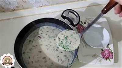 بالفيديو.. شوربة الشوفان بالمشروم لإفطار صحي