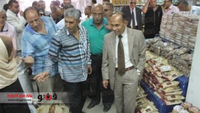 بالصور.. جولة على أسواق السلع الرمضانية بالفيوم