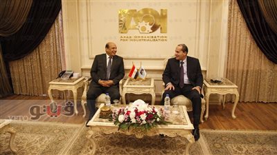 بروتوكول تعاون بين الزراعة والعربية للتصنيع لتدريب كوادر تشغيل الصوب