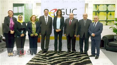 وزيرة الهجرة تزور الجامعة الألمانية لبحث سبل التعاون