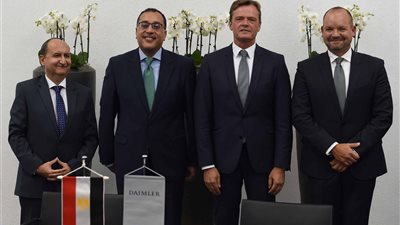 مدبولي: السيسي كلمة السر في عودة شركة مرسيدس لمصر