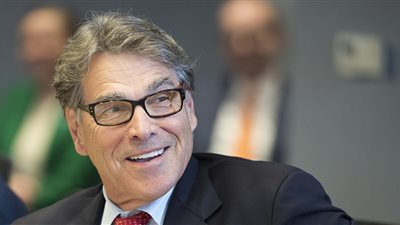 وزير الطاقة الأمريكي: لن نعتمد على مخزونات الطوارئ النفطية