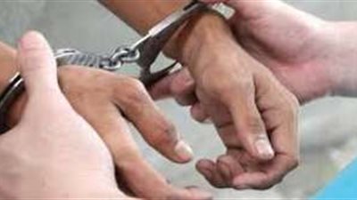 ضبط 53 هاربا من تنفيذ أحكام و237 مخالفة مرورية بمطار القاهرة