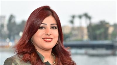 بث الأذان باللغتين الإنجليزية والفرنسية في النشرات الأجنبية بالقناة الثانية