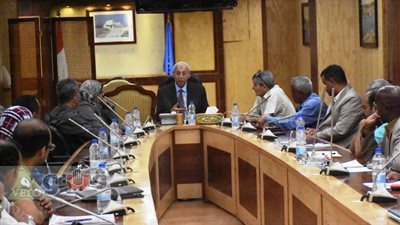 بالفيديو.. محافظ أسوان يناقش استعدادات مهرجان تعامد الشمس