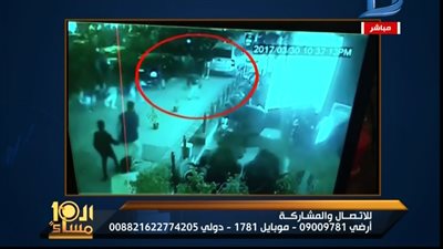 الإبراشي يعرض فيديو جديد لفتاة التحرش الجماعي في الزقازيق