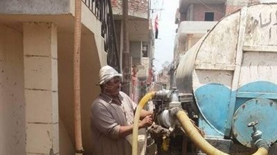 انقطاع المياه بأولاد صقر في الشرقية يثير غضب المواطنين (صور)