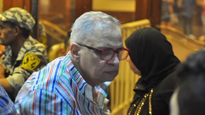 أحمد السبكي يتفقد عرض فيلم «قلب أمه» بسينمات وسط القاهرة (صور)