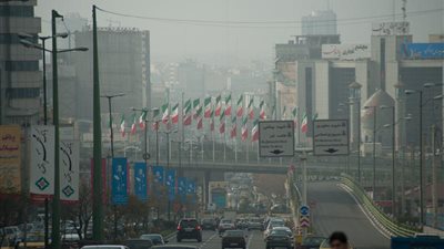 إيران تغلق مدارس طهران بسبب ارتفاع نسبة تلوث الهواء