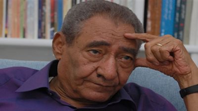 الأبنودي يكتب في رثاء عبد الناصر: «مواويل وتناتيش للذكرى»