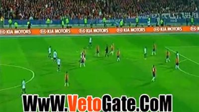 بالفيديو.. جماهير تشيلي تعتدي على أسرة 