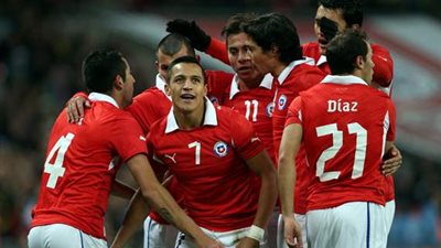 «تشيلي» بطل «كوبا أمريكا» للمرة الأولى في تاريخه.. ركلات الترجيح تحسم مواجهة الأرجنتين.. فرحة عارمة لأصدقاء «سانشيز».. بكاء وحزن في معسكر «راقصي التانجو».. وجما