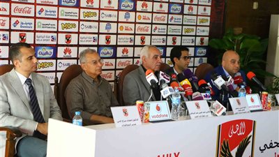 «زيزو»: الأهلي يكرم محمد صلاح و«توتي» في «ودية روما»