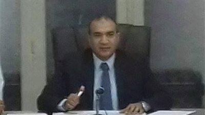 رئيس مركز أبو قرقاص بالمنيا يناقش خطة تطوير منظومة النظافة