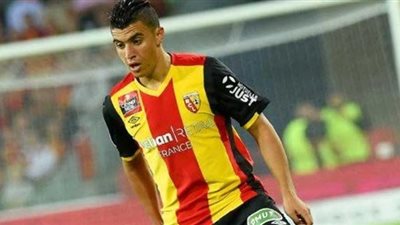 كريم حافظ يزين قائمة لانس لمواجهة لوريان بكأس فرنسا