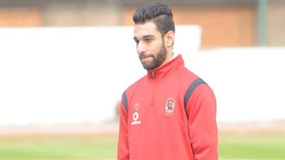 عمرو السولية يشارك في تدريبات الكرة