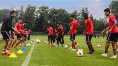 مران قوي للغائبين عن رحلة الأهلي إلى لبنان