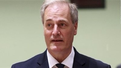 وزير بريطاني يتقدم باستقالته بعد تأخره 5 دقائق عن جلسة برلمانية