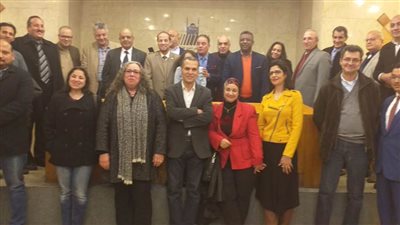 مثقفون يؤكدون أهمية الوعي المجتمعي لمواجهة حرب الشائعات 