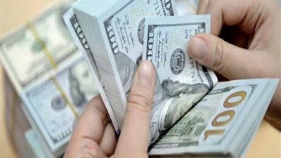 أسعار العملات الأجنبية اليوم.. والدولار يسجل 17.69 جنيها
