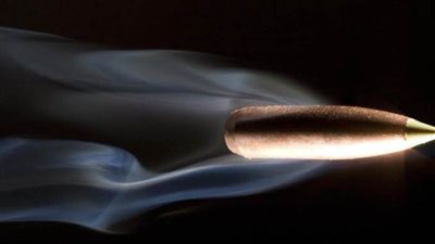 نجاة طالبة من رصاص طائشة اخترقت غرفة نومها أثناء المذاكرة