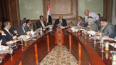 جدل بـ«اقتصادية البرلمان» حول التقسيط بـ«حماية المستهلك»