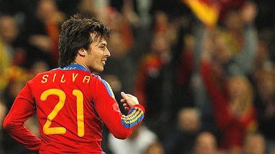 سيلفا يقود هجوم منتخب إسبانيا أمام إنجلترا وديا