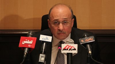 إعادة تشكيل لجنة الأدوية البشرية والمستحضرات الطبية بـ