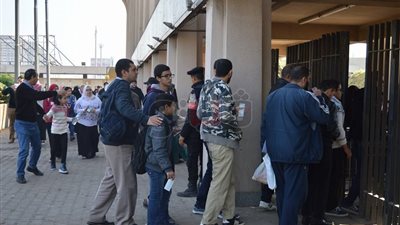 إقبال ضعيف في الساعات الأولى لسادس أيام معرض الكتاب (صور)