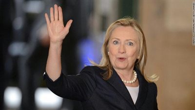 كلينتون: علينا أن نكون أكثر ذكاءً في التعامل مع بوتين