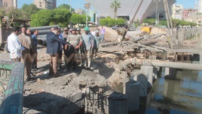 بالفيديو والصور.. محافظ الفيوم يتفقد أعمال صيانة كورنيش بحر يوسف