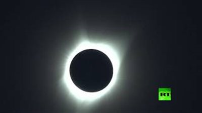 بالفيديو.. لقطات لأول كسوف كلي للشمس منذ 99 عاما