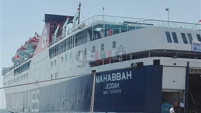 طوارئ بميناء سفاجا لتوديع أول أفواج المعتمرين (صور)