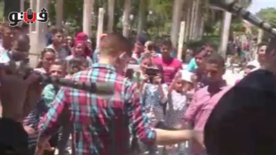 بالفيديو.. وصلة رقص على أنغام المزمار بحديقة الأزهر بارك