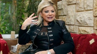 مي شدياق.. إعلامية لبنانية تشغل حقيبة التنمية الإدارية بحكومة الحريري