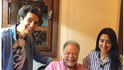 بالفيديو.. احتفالات المشاهير بعيد الفطر.. «أصالة» تلتقط «السيلفى» مع أبنائها.. «درة» تظهر في جلسة تصوير.. «زينة» تتجول برفقة أصدقائها.. الرقص وسيلة «مذيعة 