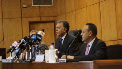 وزير النقل يهنئ الرئيس بثقة الشعب ويعلن مخطط تطوير السكك الحديد